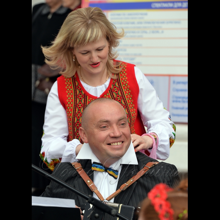 18 травня 2017 парад вишиванок у Маріуполі, Донецька обл.